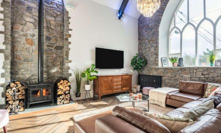 4 Bed in Dolgellau