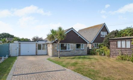 3 Bed in Freshwater 1