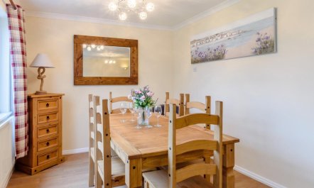 3 Bed in Freshwater 3