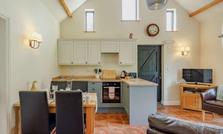 2 Bed in Saffron Walden 7