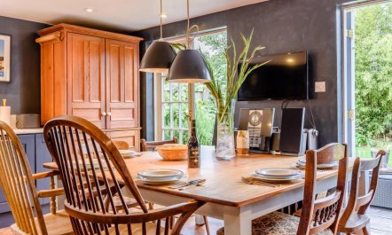 3 Bed in Faversham 7