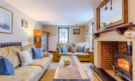 3 Bed in Faversham 1