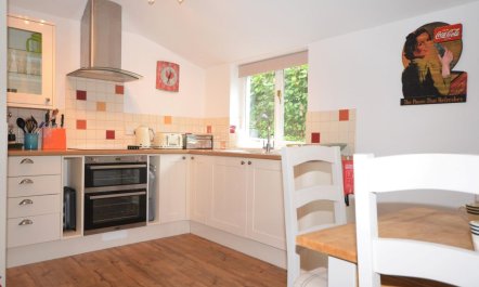 3 Bed in Dulverton 2