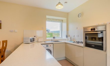 1 Bed in Lockerbie 6