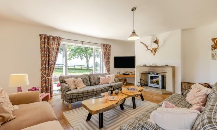 6 Bed in North Tawton 2