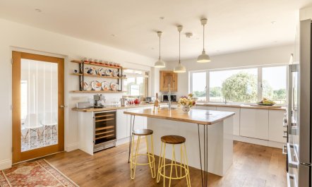 6 Bed in North Tawton 3