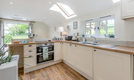 1 Bed in Truro 4