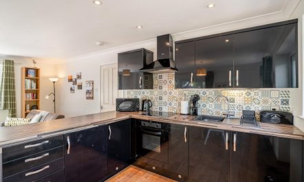 1 Bed in Fordingbridge 4