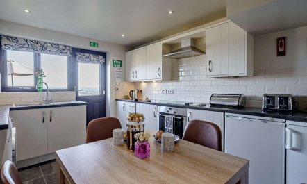 2 Bed in Blackburn 1