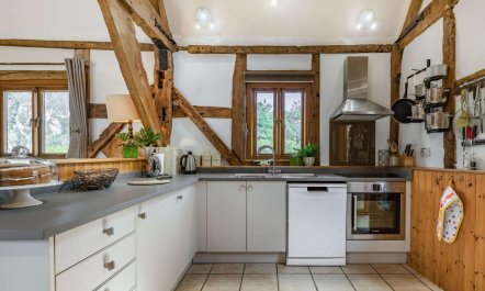 4 Bed in Ludlow 6