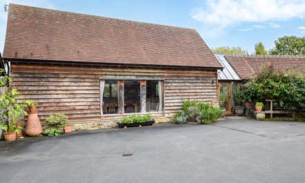 4 Bed in Ludlow 2