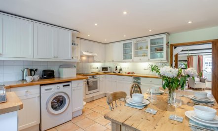 2 Bed in Dorchester 4