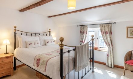 2 Bed in Dorchester 2