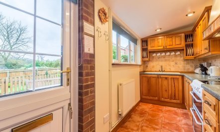 3 Bed in Sedgeford 6
