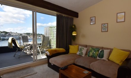 2 Bed in Fowey 6