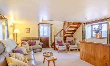 3 Bed in Torrington 2