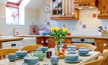 3 Bed in Torrington 6
