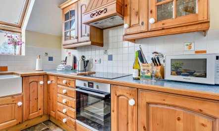 3 Bed in Torrington 0