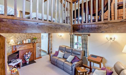 3 Bed in Frithelstock 4