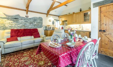 2 Bed in Launceston 2