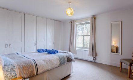 3 Bed in Burnham Deepdale 7