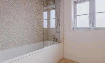 3 Bed in Burnham Deepdale 9