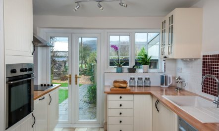 2 Bed in Brecon 5