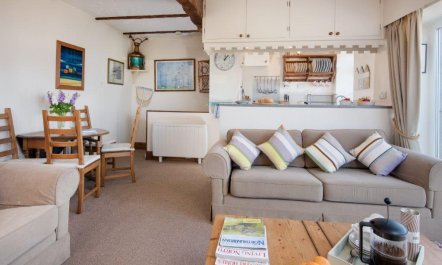 2 Bed in Seahouses 3