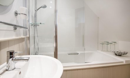 2 Bed in Seahouses 7