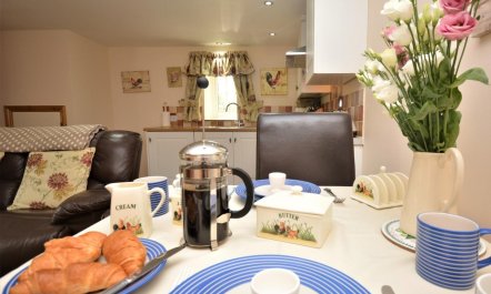 1 Bed in Holsworthy 4