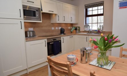 1 Bed in Applecross 3