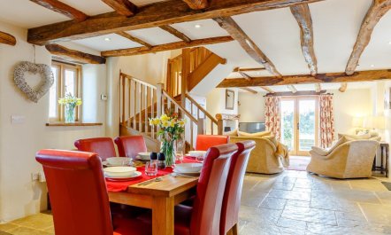 2 Bed in Torrington 5