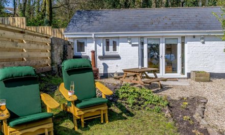 1 Bed in Saundersfoot 2