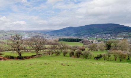 2 Bed in Crickhowell 4