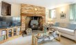 3 Bed in Carisbrooke 1