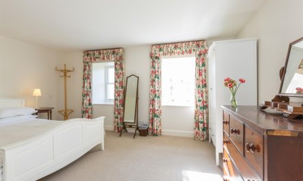 4 Bed in Applecross 8