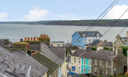 3 Bed in New Quay 3