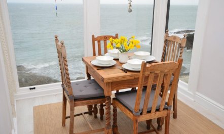 2 Bed in Ilfracombe 3