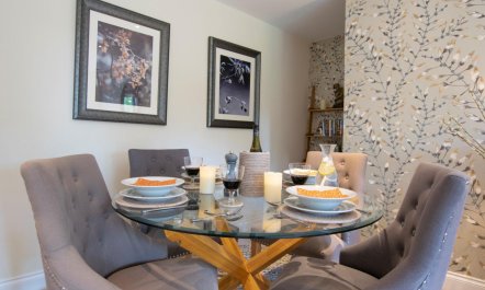 2 Bed in Windermere 6