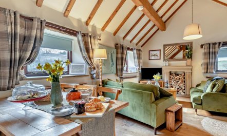 3 Bed in Buxton 2