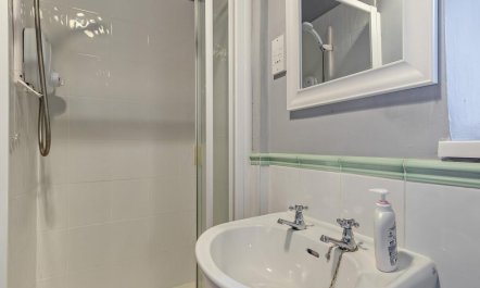 3 Bed in Hartington 8