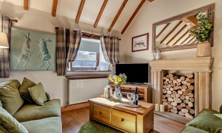 3 Bed in Hartington 1