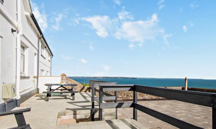 3 Bed in Haverfordwest 0