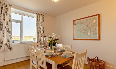 3 Bed in Haverfordwest 4