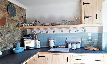 2 Bed in Llanybydder 7