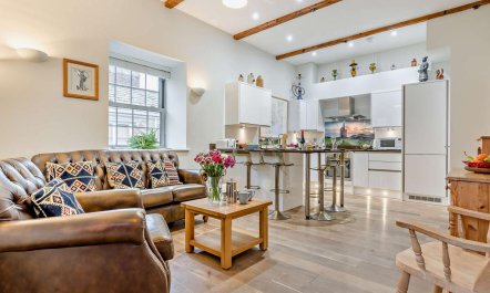 2 Bed in St. Austell 1