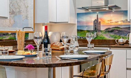 2 Bed in St. Austell 8
