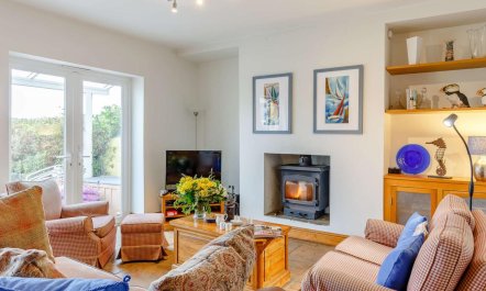 3 Bed in Polruan 1