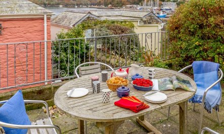 3 Bed in Polruan 5