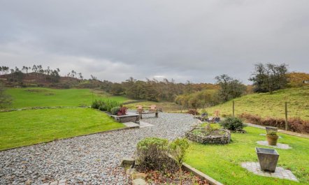 3 Bed in Windermere 2